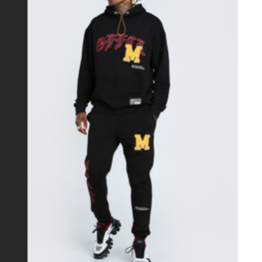 Mens Graphic Tracksuit size M